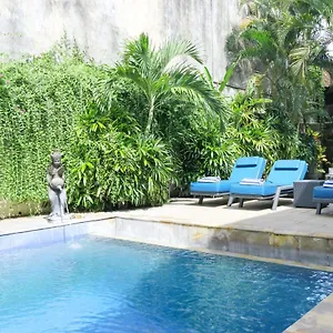 3* Hotel Sus Budget Hotel Legian