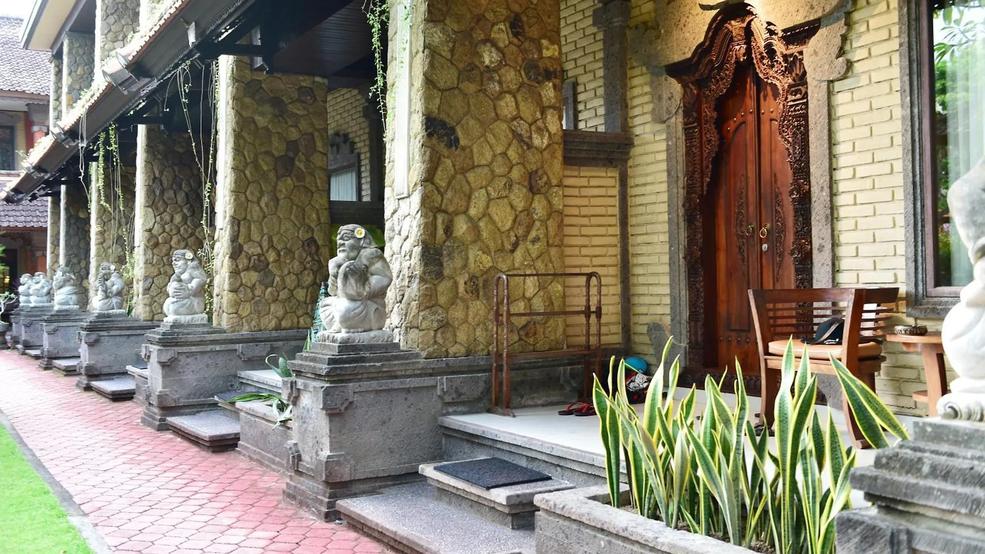 Hotel Satriya Cottages Kuta Lombok